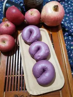 Make Purple donut buns step 6