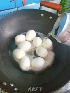 Make Eggs step 1