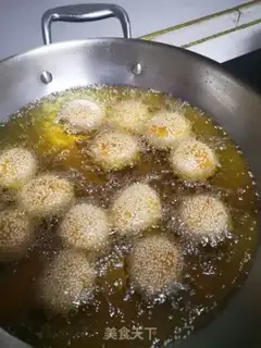 Make Red potato sesame ball step 11
