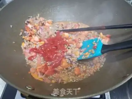 Make Beef tomato pasta step 11