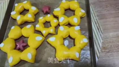 Make Pumpkin Christmas tree step 11