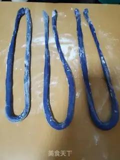Make Blue garter step 3
