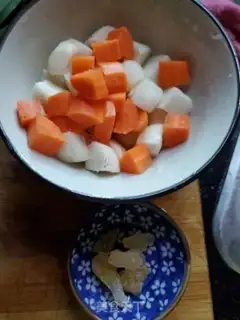 Make Horseshoe carrots and sugar step 2