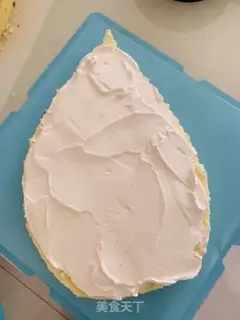 Make Santa cake step 1