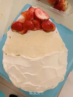 Make Santa cake step 4