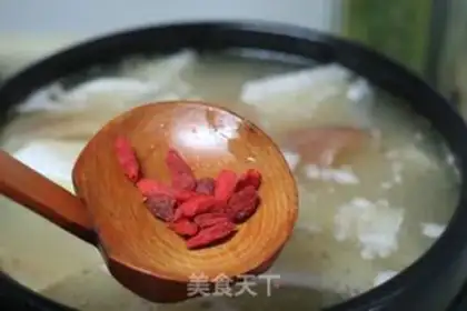 Make The gravy radish soup step 6