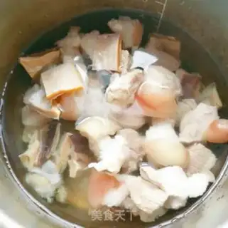 Make Pants and ink soup step 5