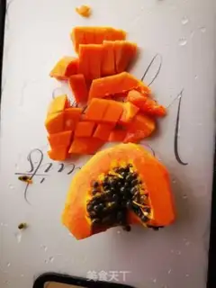 Make Cucumber juice step 1