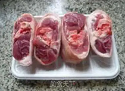 Make Sphinx, cabbage, pig