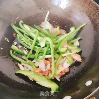 Make Pepper bean dry step 4