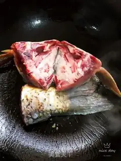 Make Fish-head tofu soup step 3