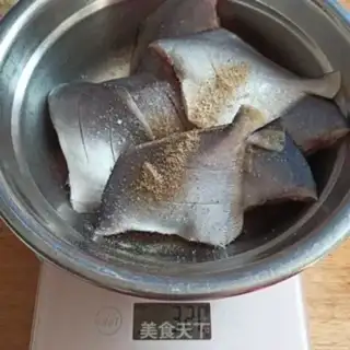 Make Dried fish step 1