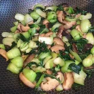 Make Fry mushrooms step 4