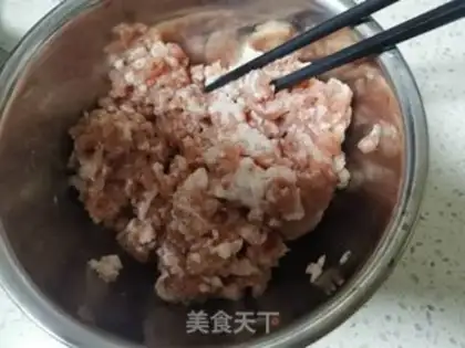 Make The traditional pork sauerkraut step 0