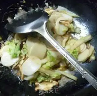Make The mushrooms and the cabbage step 8