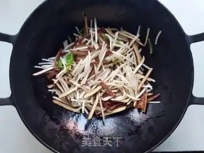 Make Pepper bean sprouts step 5