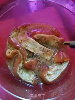 Make Strawberry Snowman step 4