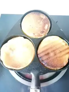 Make Red bean pie step 9