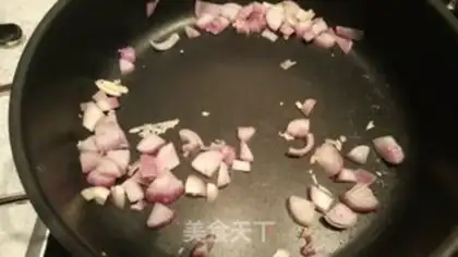 Make Dragon-earth mustard rabbit leg step 5