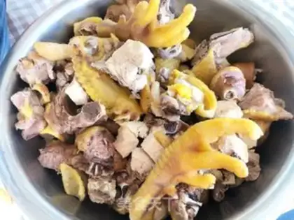 Make Spicy chicken step 0