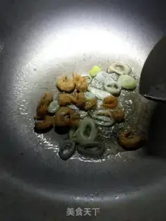 Make Tomato fried mountain medicine step 5