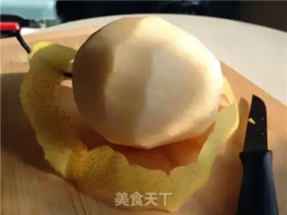 Make Queen of Hong Kong step 1