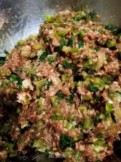 Make Beef celery pie step 4