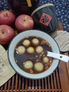 Make Red dates, black sugar, soup step 5