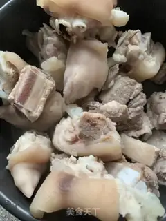 Make Piggy-footed corn soup step 0