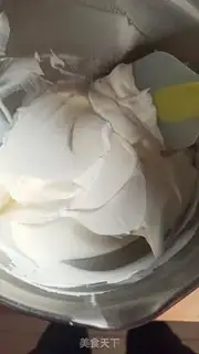 Make Orange Cake roll step 14
