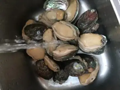 Make The chicken soup from the Chen Pi Abalone Mountain step 1