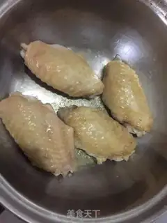 Make Chicken wing noodles step 4