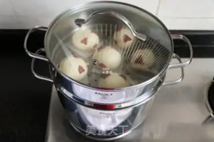 Make Pig buns step 8