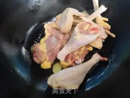 Make Chicken soup for mushroom fans step 1