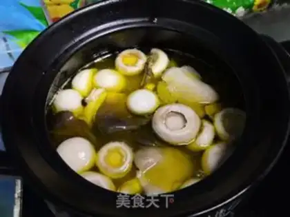 Make Chicken soup for mushroom fans step 7