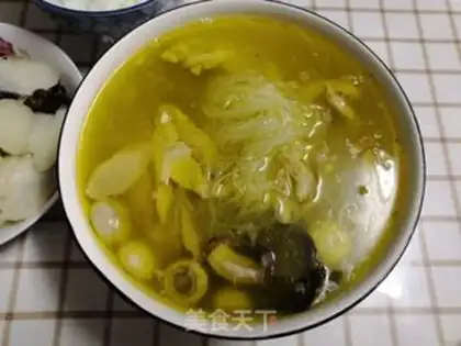 Make Chicken soup for mushroom fans step 12