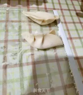 Make Sesame dumplings step 3