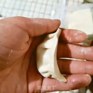 Make Sesame dumplings step 4