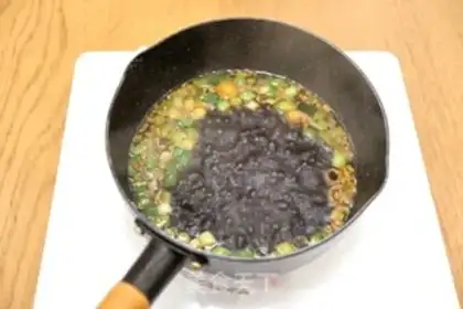 Make A fan of steamed peppers step 6