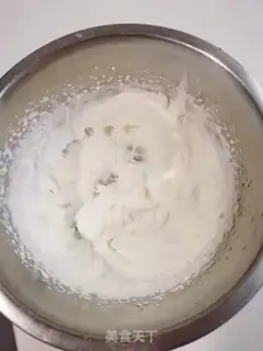 Make Christmas cake roll step 14