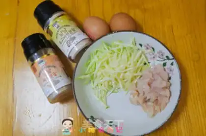 Make Chicken omelet step 1