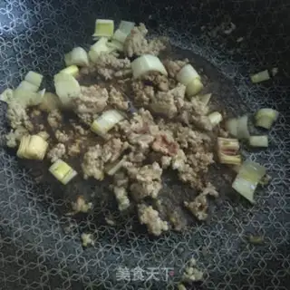 Make Spicy meat and beans step 3