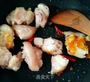 Make Roasted pig hoof step 3