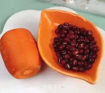 Make Carrot, red beans step 0