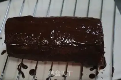 Make Christmas stake cake step 2