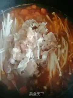 Make Gold needle, fat cow soup step 7