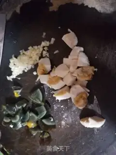 Make Gold and silver egg seedlings step 1