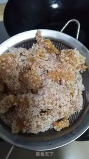 Make Carrot and sausage fried rice step 2