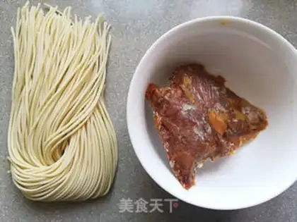 Make Sucking on the oxen noodles step 2