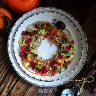 Make The ring of Christmas fruit and vegetables step 6